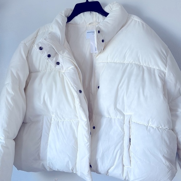 Amazon Essentials Crop Off White Puffer Jacket Size 3X Zipper Snap Closure - Picture 4 of 7